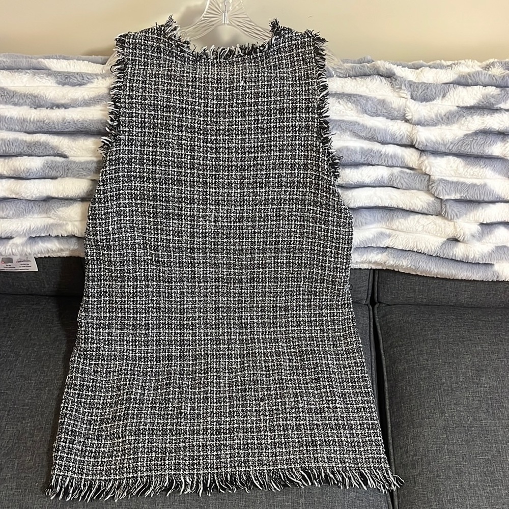 Black and white mini dress. Size Medium